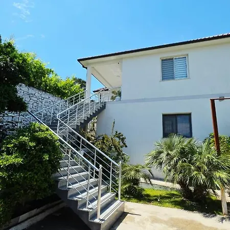 Selimi House Vila Široka