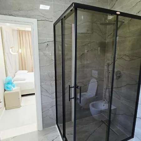 Selimi House Vila
