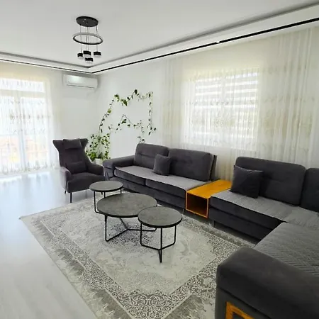 Selimi House * Široka
